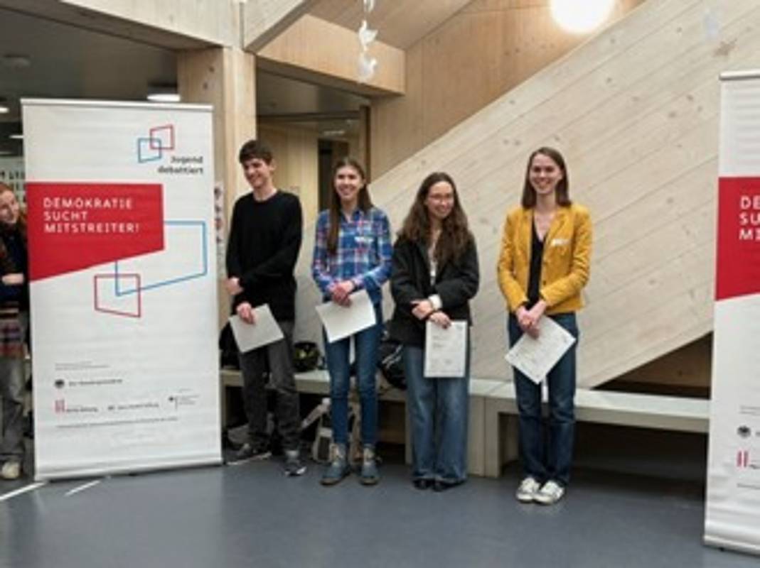 Die vier Siegerinnen und Sieger